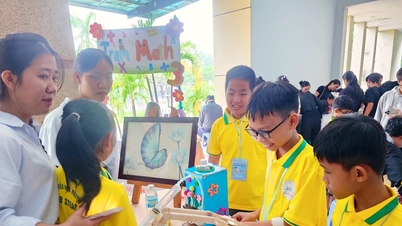 Diffuser les sciences, la technologie, l'ingénierie et les mathématiques (STEM) des salles de classe aux écoles