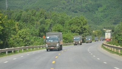 Het hoofdkwartier van Hanoi vervoerde meer dan 30 ton goederen naar de Gia Lai-bevolking