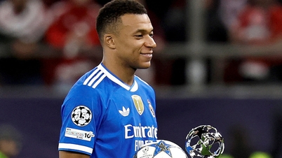 কিলিয়ান এমবাপ্পে রেকর্ড গোল করেছেন: জাবি আলোনসোর ব্যক্তিগত 'দেহরক্ষী'