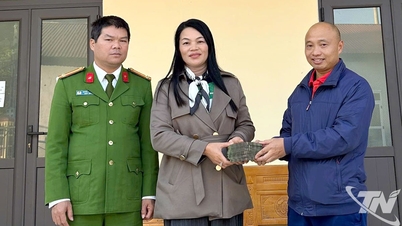 Remboursez les 60 millions de VND à la personne qui les a transférés sur le mauvais compte.