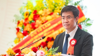 법무위원회에서 정규직으로 근무하는 국회의원 Hoang Minh Hieu: 법무위원회에서 입법 활동을 위해 디지털 전환에 참여