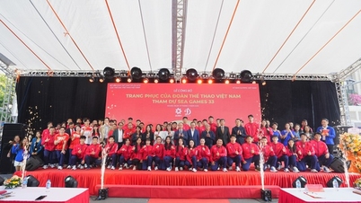 Lansarea uniformei Delegației Sportive Vietnameze la cea de-a 33-a ediție a Jocurilor SEA