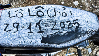 Het Dong Van-steenplateau is koud onder de 1°C, er verschijnt witte vorst