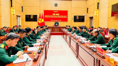 La région militaire 5 a rapidement apporté son soutien aux populations pour reconstruire les maisons effondrées suite aux inondations.