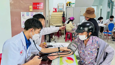 חאן הואה: חיסונים חינם לאנשים באזורים שנפגעו מהצפות