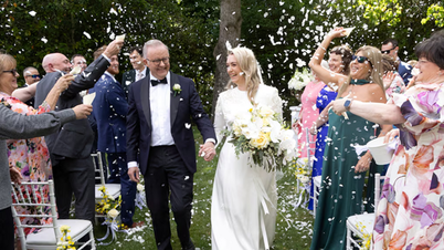 Australias statsminister Anthony Albanese holder overraskende bryllupsseremoni