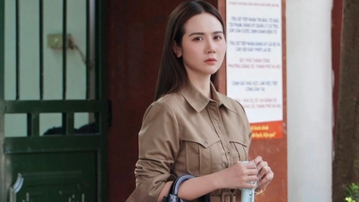 Huyền Lizzie kauft eine Reihe von Taschen im Wert von Hunderten Millionen Dong, um die Rolle der "CEO" in einem VTV-Film zu spielen.