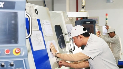 ٹیکنالوجی کے مواد میں اضافہ: