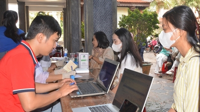 ទទួល​បាន​ឈាម​ស្ម័គ្រចិត្ត​ចំនួន ៨៦៨ ប្លោក ឧបត្ថម្ភ​ទាន់​ពេល​វេលា​ដល់​មន្ទីរពេទ្យ​ទូទៅ Phu Yen