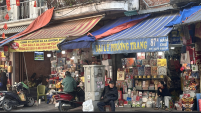 Aumentar el umbral de exención de impuestos a 500 millones de VND: ¿es suficiente para “aligerar la carga” de los hogares empresariales?