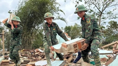 Askeri Bölge 5 birlikleri, sellerden sonra insanların evlerini yeniden inşa etmelerine "hızla" yardımcı oluyor