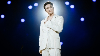 Soobin kiégett a koncerten, és rajongóival együtt több mint 1,2 milliárd vietnami dongot adományozott Közép-Vietnamnak.