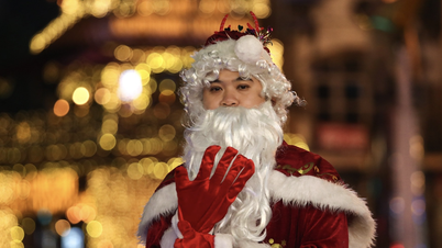 TP Hồ Chí Minh tràn ngập sắc màu Giáng sinh trong tiết trời se lạnh