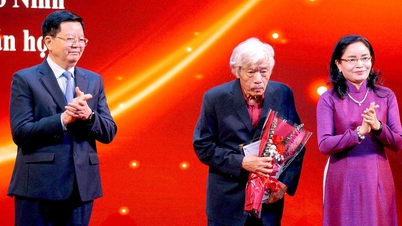 50 יצירות מייצגות בשם באו נין, נגוין הוי ת'יפ, לואו קואנג וו, טראן טיין