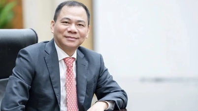 มหาเศรษฐี Pham Nhat Vuong ติดอันดับ 100 บุคคลที่ร่ำรวยที่สุด ลูกชายของเขาเป็นซีอีโอของ VinMetal