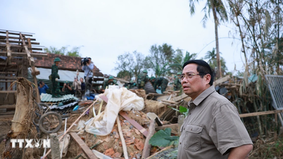 Έναρξη της «Εκστρατείας Quang Trung» για την ταχεία ανοικοδόμηση σπιτιών που κατέρρευσαν λόγω φυσικών καταστροφών