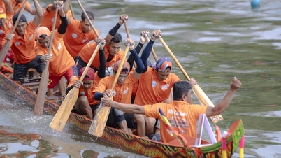 جشنواره مسابقات قایق‌رانی ان‌جی‌او - ارتقای سطح جشنواره رودخانه‌ای شهر هوشی مین