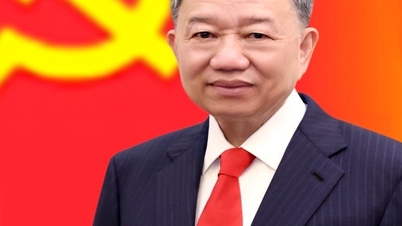 50 שנה לרפובליקה הדמוקרטית העממית של לאוס: אומץ, אינטליגנציה והישגים הנושאים את חותם הזמן