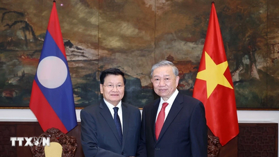 Článek generálního tajemníka a prezidenta Laosu o velkém vítězství a velkých úspěších Vietnamu