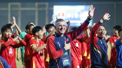 U17 Vietnam excelled in the Asian finals and received a big reward from VFF.