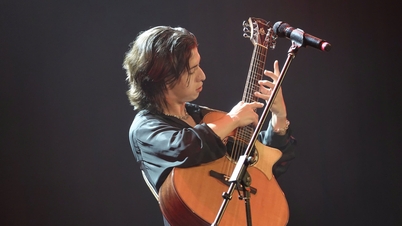 Gitaris Marcin membuat persembahan buat pertama kali di Ho Chi Minh City: 'Vietnam benar-benar mengujakan saya'