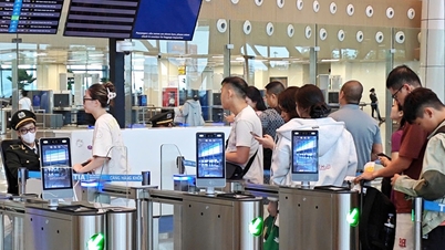 Από 1 έως 12, οι επιβάτες χωρίς παραδοτέες αποσκευές πρέπει να κάνουν check-in χρησιμοποιώντας το VNeID ή το περίπτερο.