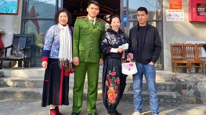 Returned over 38 million VND to a tourist who lost it in Thong Nguyen commune