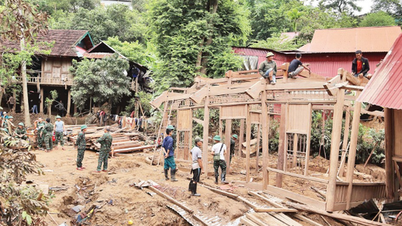 បើកដំណើរការ “យុទ្ធនាការ Quang Trung” ដើម្បីកសាង និងជួសជុលផ្ទះដែលរងការខូចខាតដោយគ្រោះធម្មជាតិ នៅតំបន់មជ្ឈិម