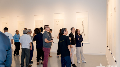 Tìm thấy sự thanh tịnh qua thiền họa