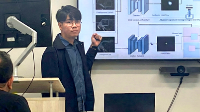 Học năm 4 sư phạm Toán rồi chuyển ngành, chinh phục AI y tế ở Mỹ