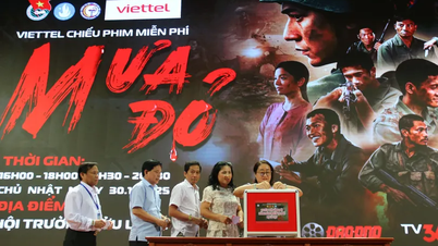 มหาวิทยาลัยการแพทย์และเภสัชกานเทอฉายภาพยนตร์เรื่อง “ฝนแดง” เพื่อสนับสนุนประชาชนในเวียดนามตอนกลาง