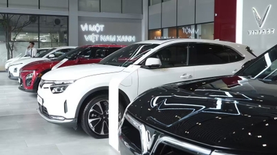 VinFast лидирует на рынке электромобилей в странах АСЕАН, в то время как бензиновые автомобили стагнируют