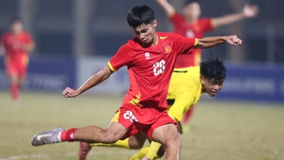 মালয়েশিয়ান কোচ যখন তার দল U17 ভিয়েতনামের কাছে হেরে গেল, তখন হৃদয় থেকে কথা বললেন