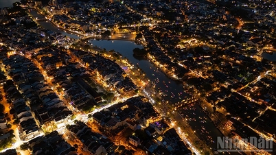 ទីក្រុងបុរាណ Hoi An រៀបចំសកម្មភាពជាបន្តបន្ទាប់ ដើម្បីអបអរសាទរទិវាបេតិកភណ្ឌវប្បធម៌វៀតណាម