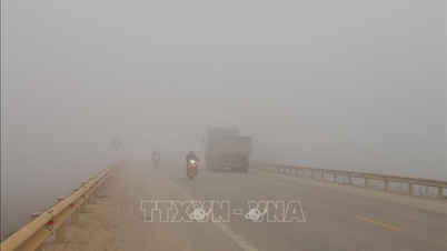 អ័ព្ទក្រាស់ប៉ះពាល់ដល់អ្នកចូលរួមចរាចរណ៍