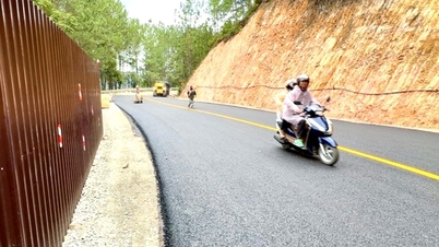 Lam Dong: Membuka sementara jalan melalui Mimosa Pass, memulihkan lalu lintas setelah 10 hari lumpuh akibat tanah longsor