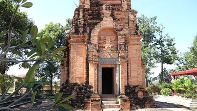 チョット・マット古代塔 - オク・エオ文化の痕跡