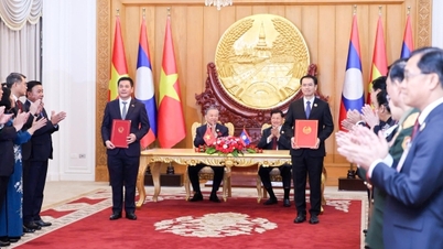 Bộ Công Thương Việt Nam và Bộ Công Thương Lào trao Biên bản ghi nhớ về phát triển chuỗi liên kết công nghiệp