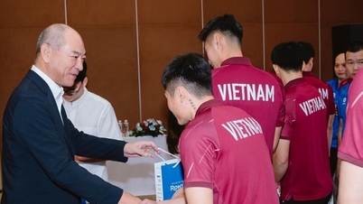 로토멘소래담 베트남, 제33회 동남아시아 게임 앞두고 축구 국가대표팀 응원