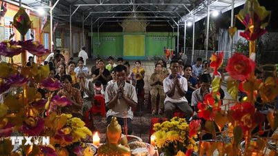 Maanvereringceremonie: de schoonheid van het geloof van het Khmer-volk in het danken van de Maangod