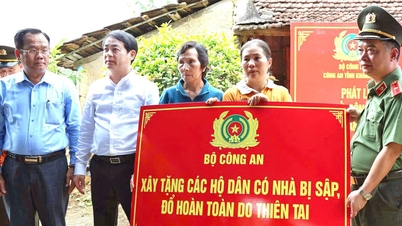 Полиция развернула кампанию «Куанг Чунг» по строительству новых домов для людей в пострадавших от наводнения районах Кханьхоа