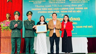 ឧបត្ថម្ភថវិកា ៥០លានដុង ដល់សាលាបឋមសិក្សា Phu Tan