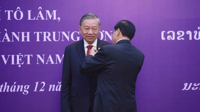 General Secretary To Lam receives Laos' highest medal