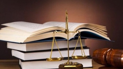 ការ​លុប​ចោល​ឯកសារ​ច្បាប់​ចំនួន ៣៩ របស់​នាយក​រដ្ឋមន្ត្រី