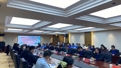 تبادل دوستی جوانان ویتنام و چین در منطقه نین مین، گوانگشی، چین