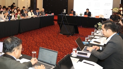 ក្រសួង​សុខាភិបាល​បង្កើត​កញ្ចប់​សេវា​សុខភាព​មូលដ្ឋាន​ក្នុង​វិសាលភាព​នៃ​សេវា​មិន​គិត​ថ្លៃ​ដោយ​អនុវត្ត​ជា​បណ្តើរៗ​នូវ​ថ្លៃ​មន្ទីរពេទ្យ​មិន​គិតថ្លៃ