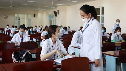 Universiti Perubatan dan Farmasi Ho Chi Minh City membuka jurusan psikologi, mendaftarkan pelajar dalam mata pelajaran sosial