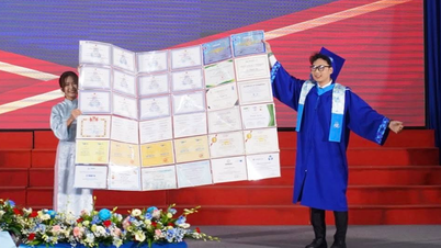 ہو چی منہ سٹی یونیورسٹی آف ٹیکنالوجی کے 'خزانہ' نے گریجویشن تقریب میں ہلچل مچا دی