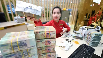 La Banque d'État injecte massivement des liquidités, les taux d'intérêt augmentent.