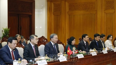 Tổng Bí thư Tô Lâm hội kiến Chủ tịch Quốc hội Lào Xay-xổm-phon Phôm-vi-hản